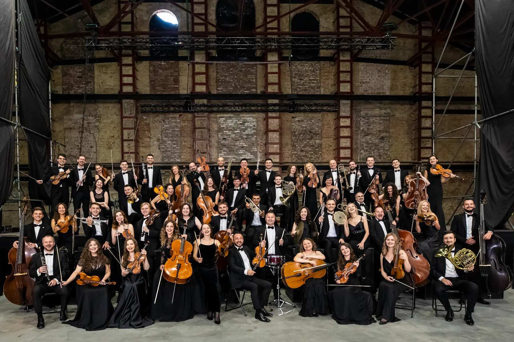 INSO-Львів та <span class="text-transform-none">SHOco. </span>презентують сет «Коляда»