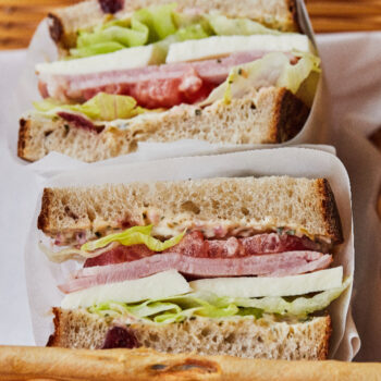 Ham and mozzarella sandwich to go