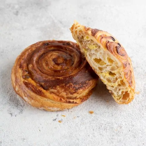  Равлик із кремом і родзинками н/ф